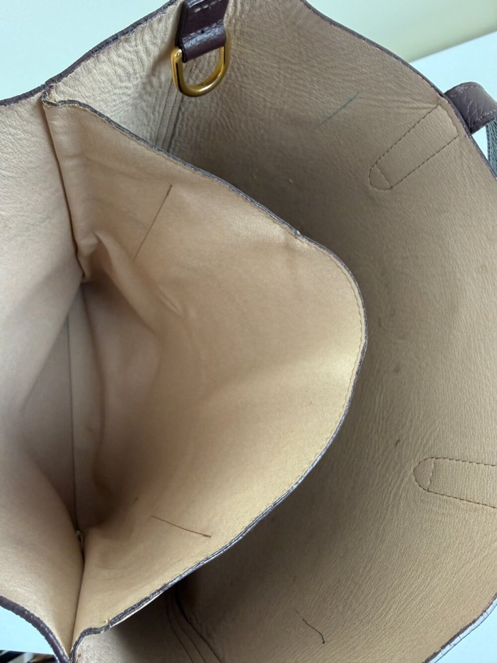 Cuyana Burgundy Pebbled Leather Tote Bag - Picture 11 of 16